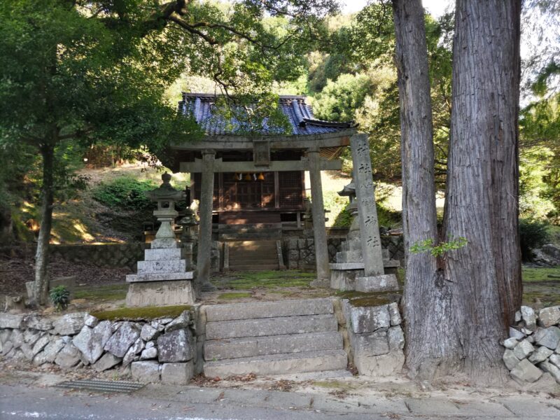 白髭八柱神社