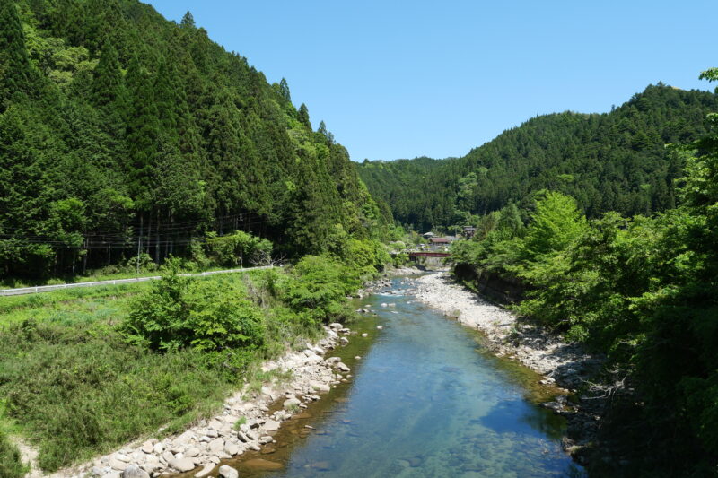 新清嶺橋より豊川