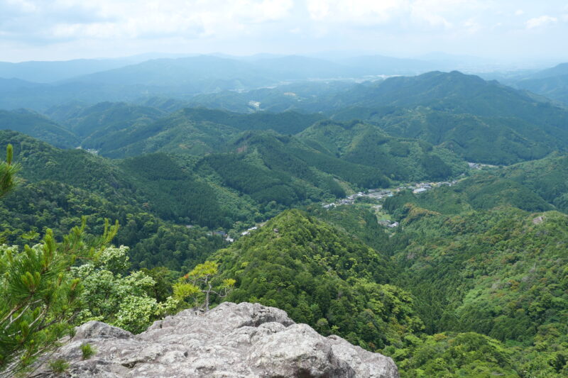 奥之院近くから望む