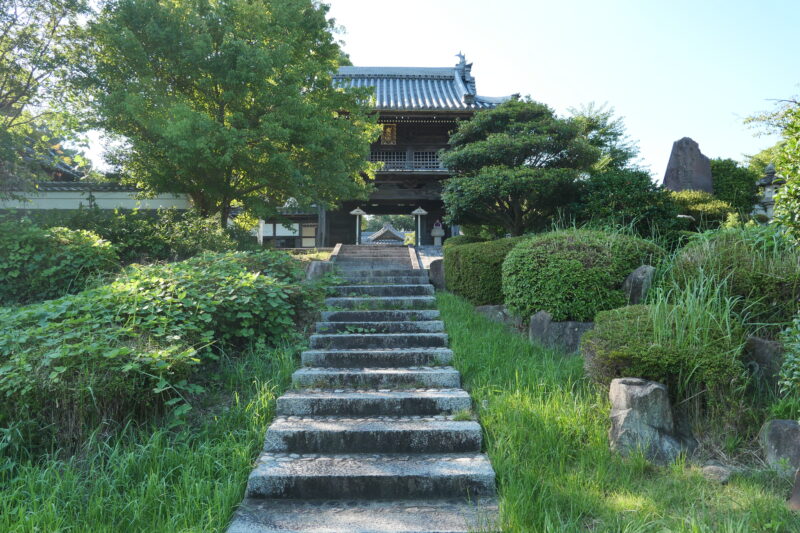 高い立地の大乗寺