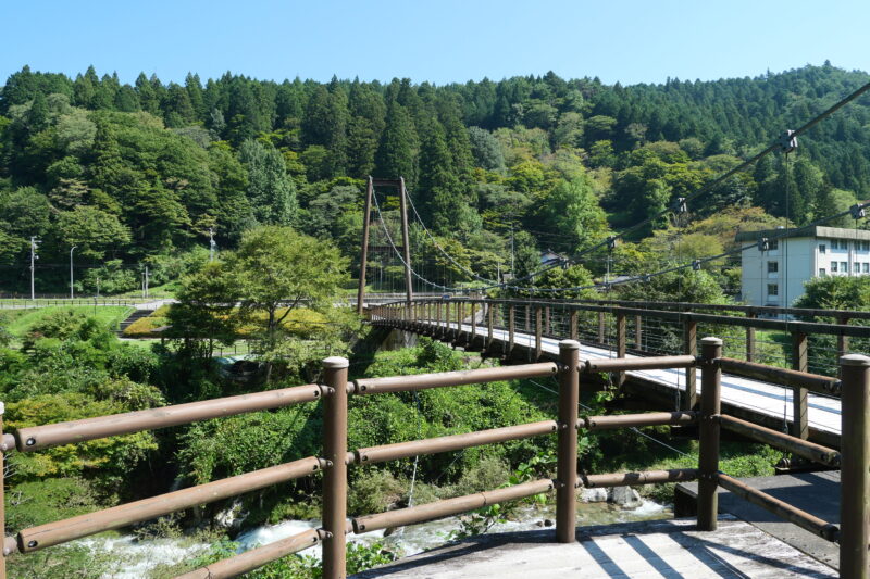 風の吊り橋