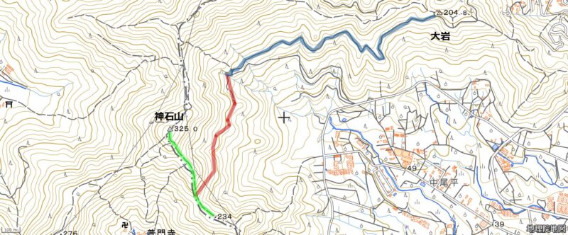 大岩からの登山ルート（出典：国土地理院ウェブサイト・地理院タイルを加工して作成）